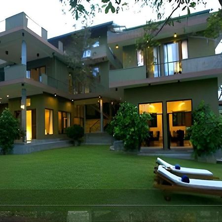 Mangrove Escapes Resort Bentota Exteriör bild